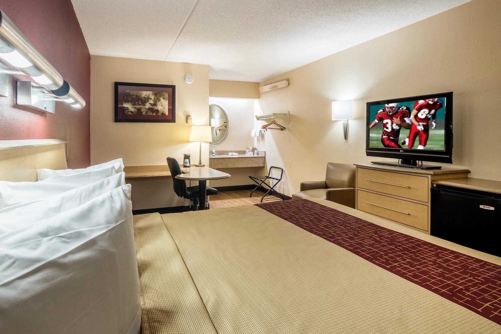 Red Roof Inn Detroit Metro Airport - Белвил Екстериор снимка